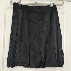Diane Von Furstenberg Women's Mini Bubble Skirt 95% Silk Size 4 Trendy Formal